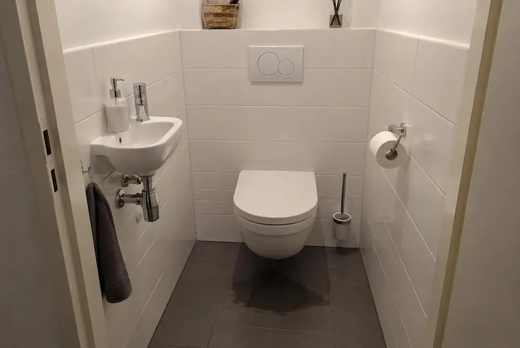 Lekdetectie Bunnik – natte vloer bij een toilet